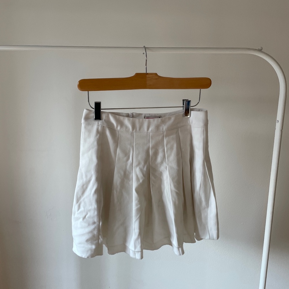 Guess white pleated skater skirt